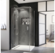Badezimmer mit Duschkabine und Duschtasse