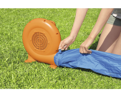 Gebläse zum Aufblasen einer Hüpfburg