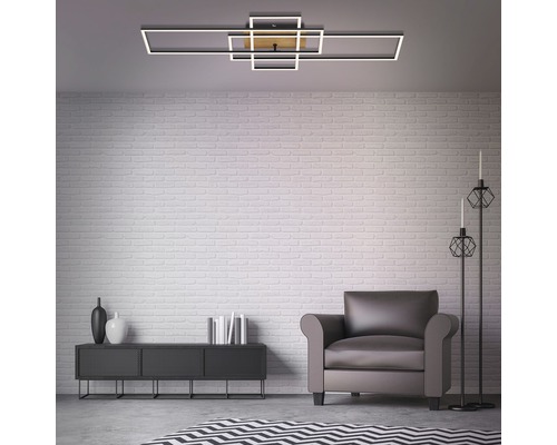 Salon moderne avec plafonnier LED et ameublement