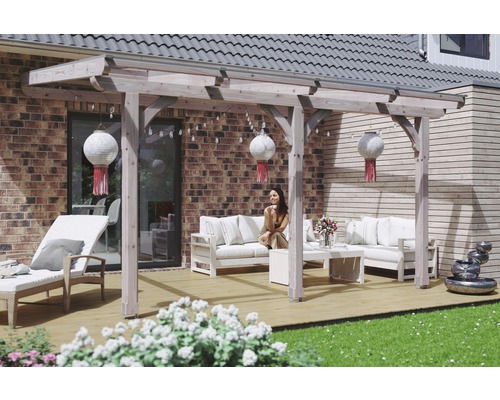 Toiture pour terrasses Rimini, 434x300 cm, pin Douglas Terrasse avec pergola en bois, mobilier de jardin, décoration et maison en arrière-plan