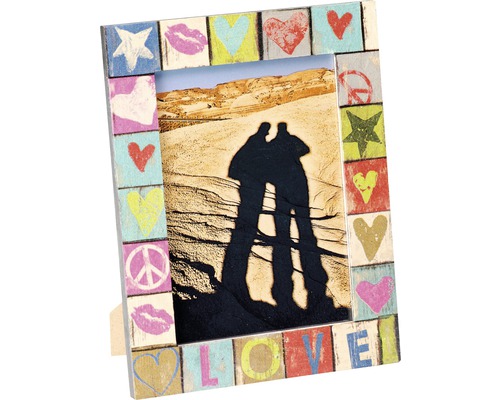 Cadre photo avec cœurs, étoiles, bouche, signe de paix et le mot amour