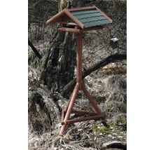 Maison pour oiseaux avec support dans le jardin