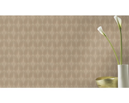 Papier peint à motif de feuilles en intérieur