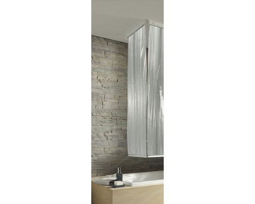 Schmales Ersatz-Duschrollo für Kassette Kleine Wolke 53 x 240 cm Milky ohne Kassette Badezimmer mit Badewanne und Duschvorhang vor Steinwand