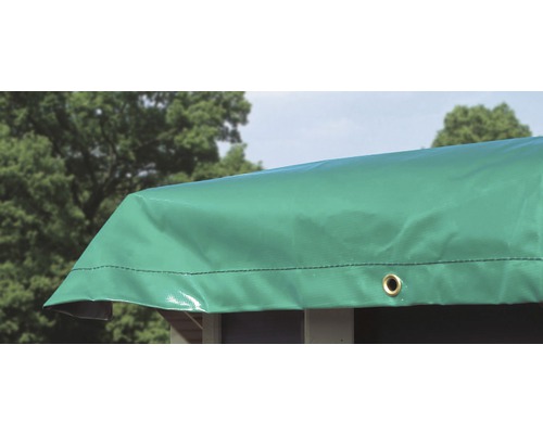 Bâche de piscine verte avec oeillet de fixation