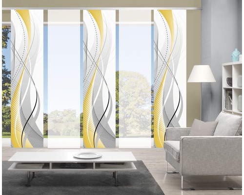 Vue d''une pièce avec des panneaux coulissants à motif graphique