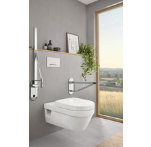 Wand-WC mit Haltegriffen in einem Badezimmer.