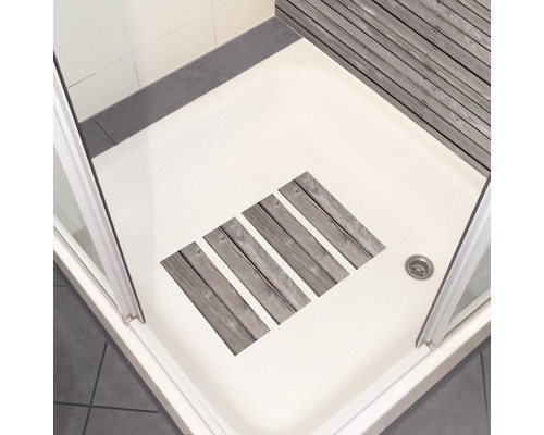 Douche avec tapis de douche imitation bois