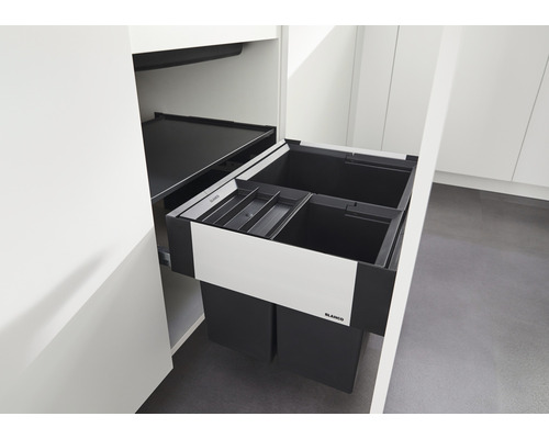 Meuble de cuisine coulissant avec système de tri des déchets de Blanco