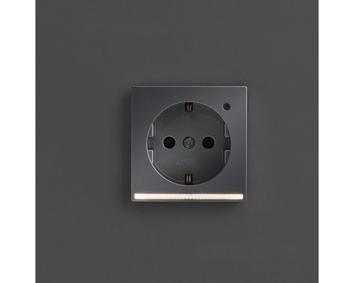 Steckdose mit integrierter Beleuchtung