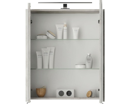 Armoire de toilette ouverte avec éclairage, étagères en verre et prise de courant