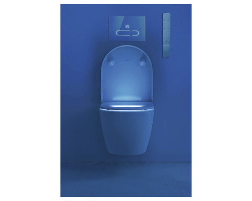 Intelligente Toilette mit Bedienfeld und Fernbedienung