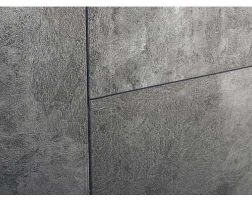 Nahaufnahme von grauen Fliesen mit Steinmuster