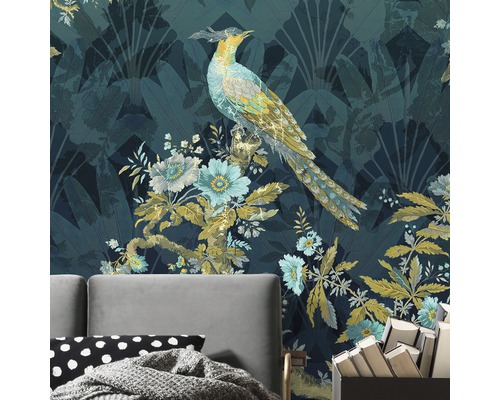 Papier peint avec motif d''oiseau et de plantes dans le salon