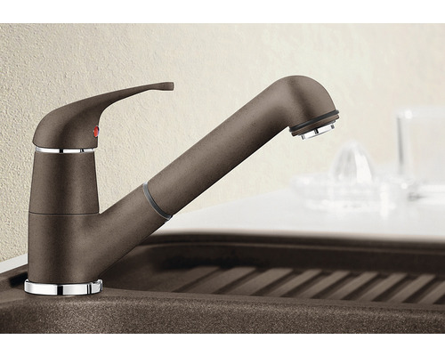 Küchenarmatur in gebürstetem Design