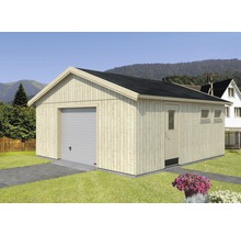 Holzgarage mit Garagentor, Tür und Fenstern im Garten