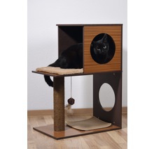 Arbre à chat avec surfaces de couchage, griffoir et chat noir