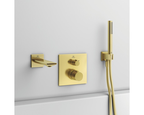 Wandmontierte Badewannenarmatur mit Handbrause