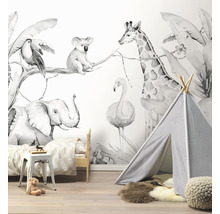Kinderzimmer mit Tiermotiven-Tapete, Zelt und Kindermöbeln