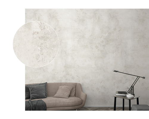 Wohnzimmer mit dekortiver Wandgestaltung und Stoffsofa
