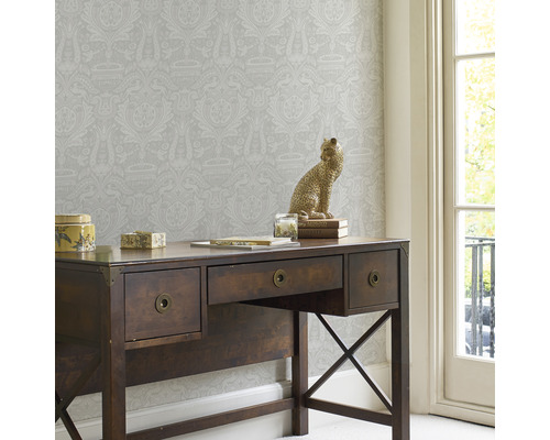 Scène avec bureau, décorations et papier peint à motifs pour un bureau