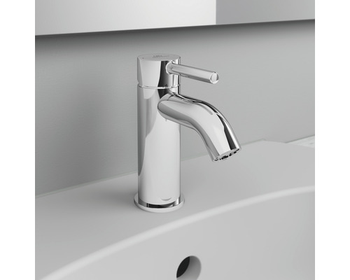 Robinet de lavabo en métal pour la salle de bain