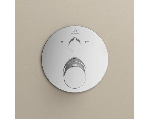 Ideal Standard Logo Thermostat-Batterie für Dusche oder Badewanne mit runder Abdeckung.