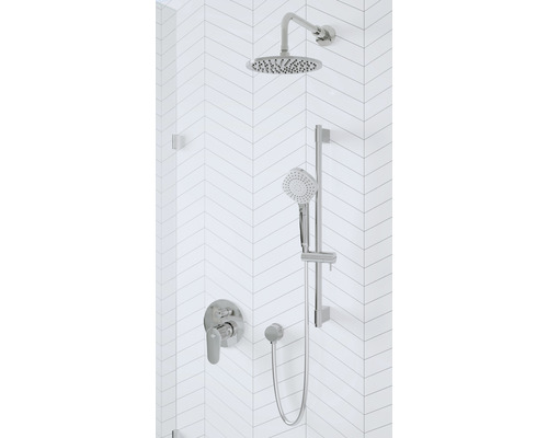 Dusche mit Kopfbrause, Handbrause und Brausethermostat