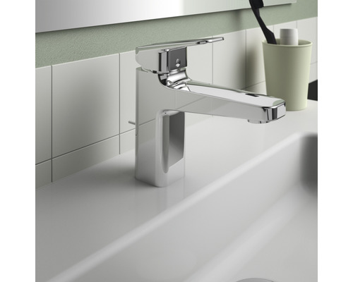 Robinet mitigeur monocommande pour lavabo dans la salle de bain