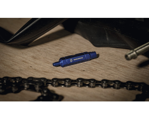 Fahrradreparaturset mit Kette, Reifen und Bike Broz Werkzeug