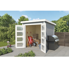 Gartenhaus mit geöffneten Türen und Gartengeräten