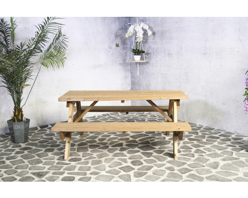 Picknicktisch aus Holz für den Aussenbereich