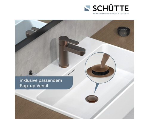 Waschtischarmatur mit Pop-up Ventil in einem hellen Badezimmer