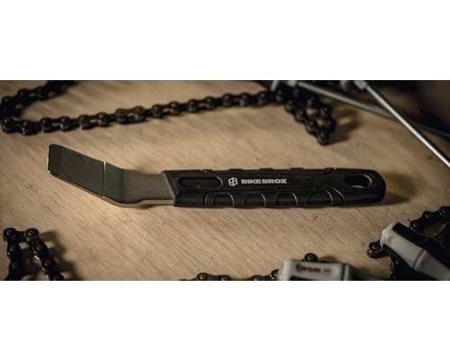 Outil Bike Broz pour attacher les chaînes de vélo