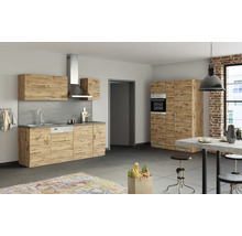 Cuisine moderne avec armoires de cuisine et appareils aspect bois.
