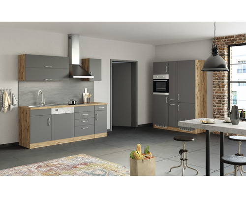 Moderne Küche mit grauen Schränken, Arbeitsplatte und Essecke