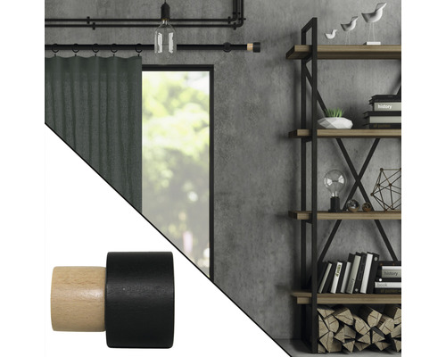 Dekorative Szene mit einem Holzvorhangstangen-Endstück in Schwarz und Holz