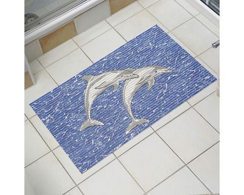 Tapis de bain avec motifs de dauphins dans la salle de bain
