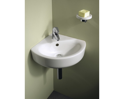 Lavabo d''angle avec robinet et porte-savon