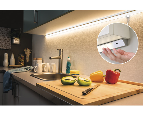 Küchenspüle mit LED Unterbauleuchte zur Arbeitsflächenbeleuchtung