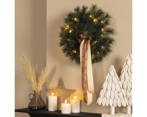 knstlicher Kranz Lafiora Chamonix beleuchtet  45 cm grn inkl. LED -  HORNBACH Luxemburg