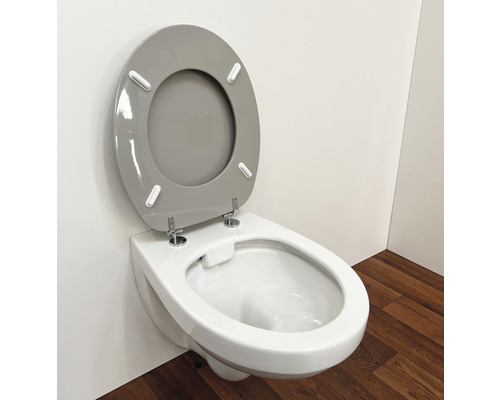 WC à fond creux mural avec bride ouverte et siège de WC