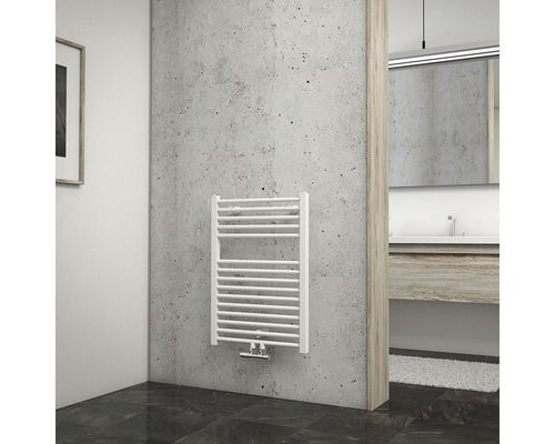 Radiateur de salle de bains SCHULTE Turbo 695x500 mm blanc alpin avec raccordement au centre Radiateur de salle de bains SCHULTE Turbo 695x500 mm blanc alpin avec raccordement au centre