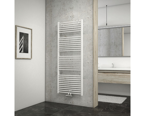 Radiateur de salle de bains SCHULTE Turbo 1535x600 mm blanc alpin avec raccordement au centre Radiateur de salle de bains SCHULTE Turbo 1535x600 mm blanc alpin avec raccordement au centre
