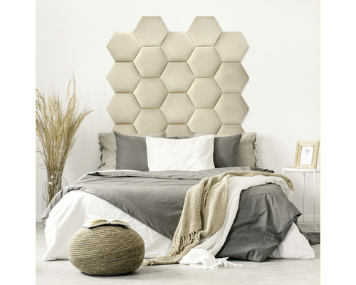Wandkissen Riviera Hexagon beige Samt-Optik 29 x 34 cm Schlafzimmer mit gepolstertem Kopfteil im Hexagon Design