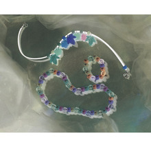 Schmuckset mit Perlenkette, Armband und Stirnband