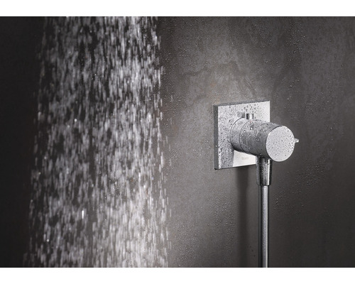 Brausegarnitur mit Wasserstrahl