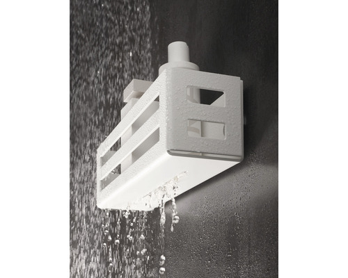 Wassertestgerät im Einsatz