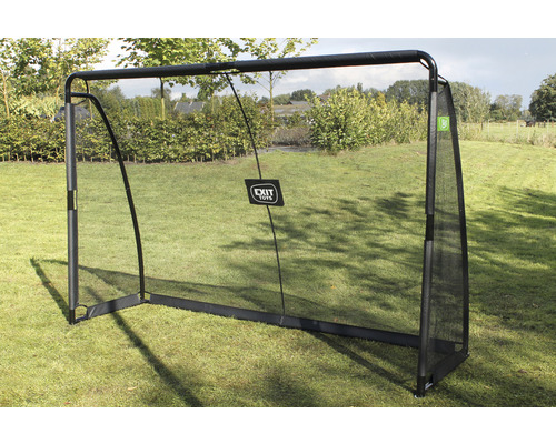 Fussballtor auf einer Rasenfläche