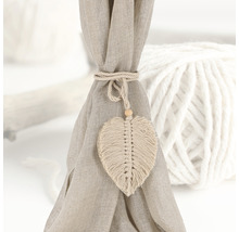 Rideau avec embrasse décorative en forme de feuille